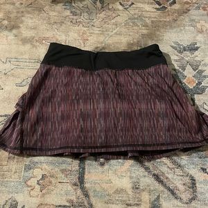 Lulu lemon skirt